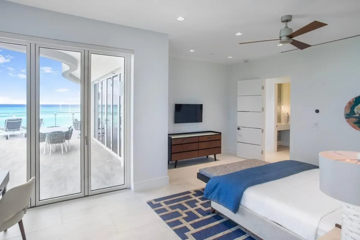 Oceanfront Penthouse And Patio At One Cable Beach Nassau 0*,  Bahamas