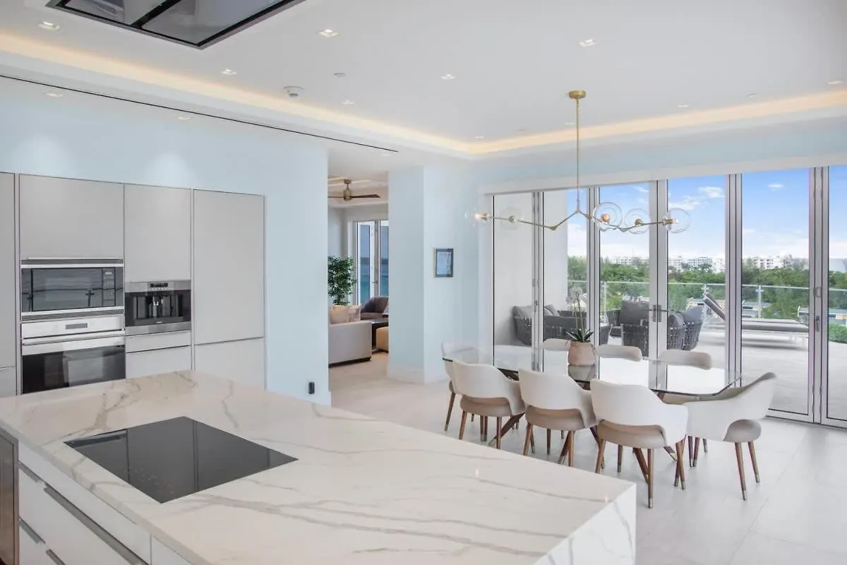 Oceanfront Penthouse And Patio At One Cable Beach Nassau Apartment