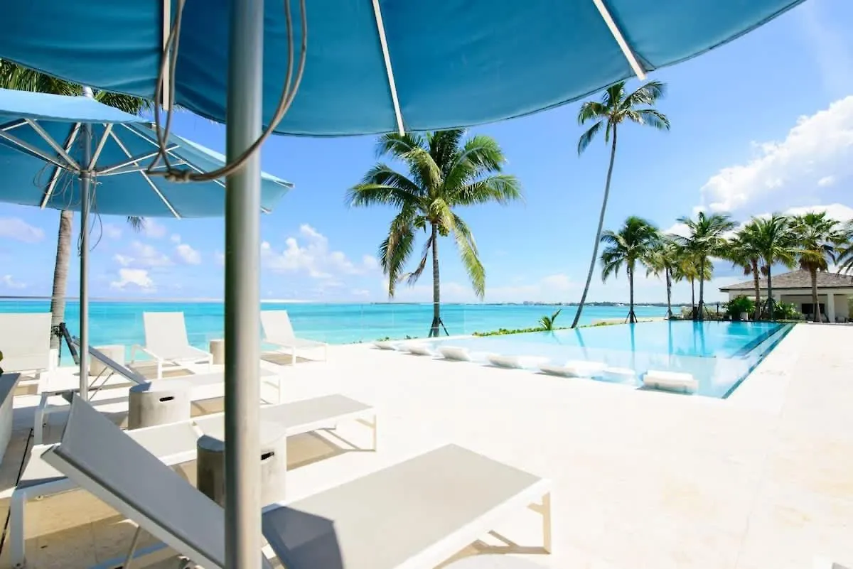 Apartment Oceanfront Penthouse And Patio At One Cable Beach Nassau