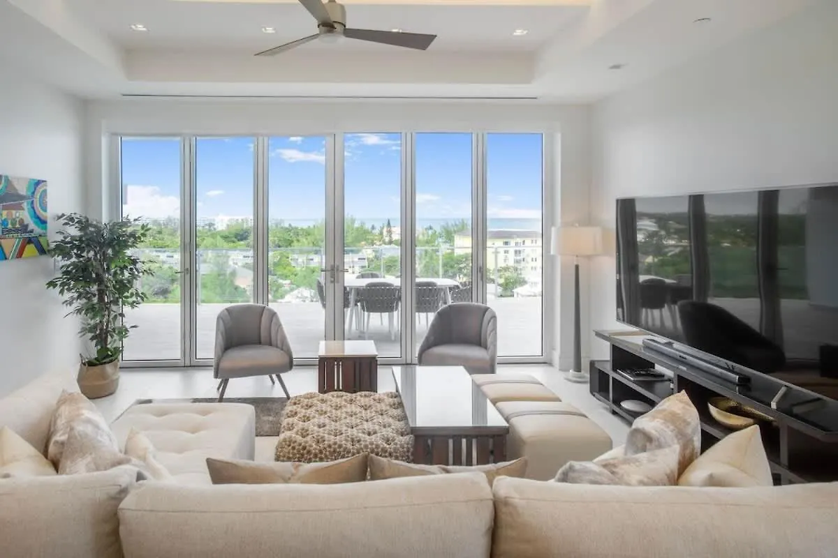 Oceanfront Penthouse And Patio At One Cable Beach Nassau Bahamas